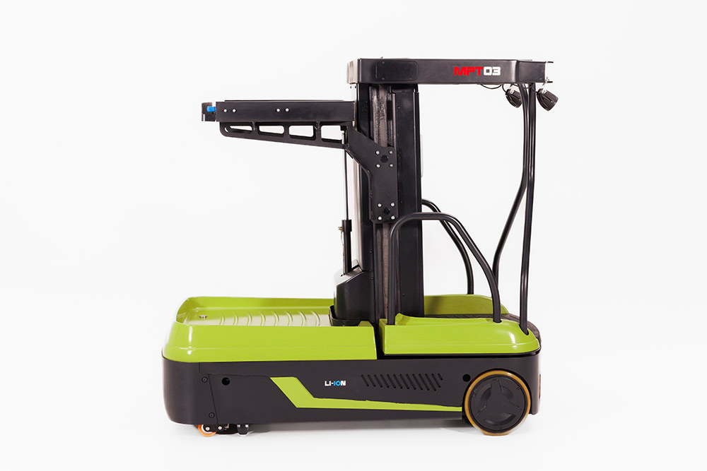 CLARK-MPT03-OrderPicker-23-Clipped