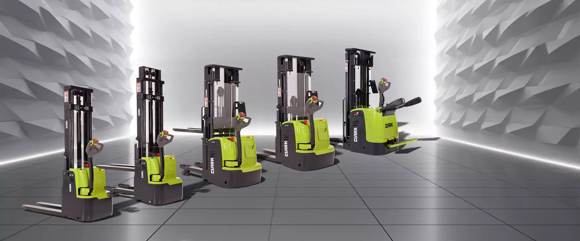 Hochhubwagen von CLARK sind echte Logistik-Allrounder!