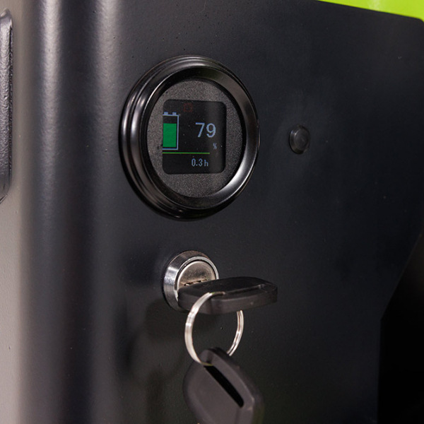 Transpalette électrique à petite levée CLARK BPT15 1500 kg avec batterie GEL