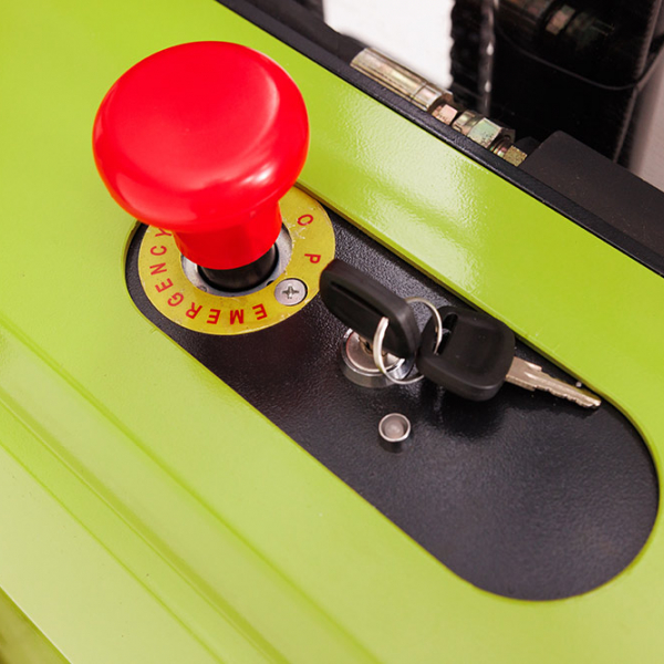 Apilador eléctrica CLARK BST12 de 1200 kg