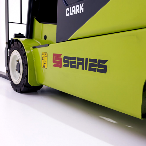 CLARK Electric forklift truck SE16 / SE18 / SE20s 1600 - 2000 kg