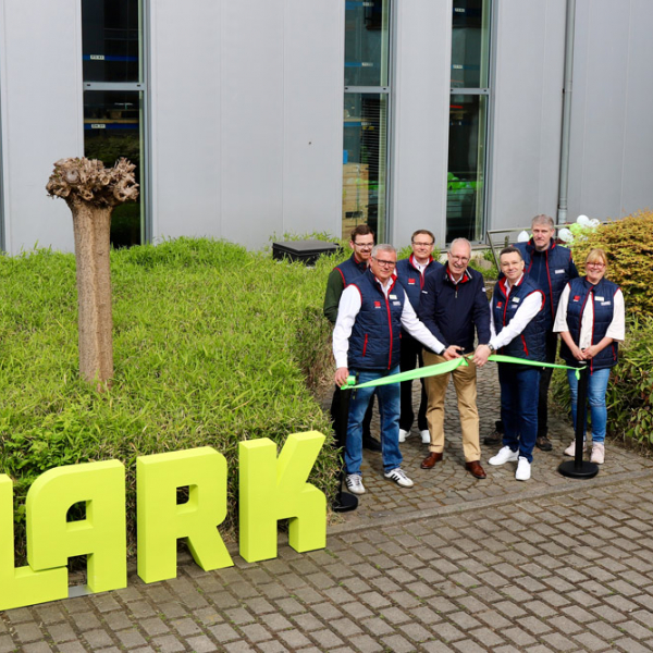 Clark Eröffnung-der-Niederlassung-West-web