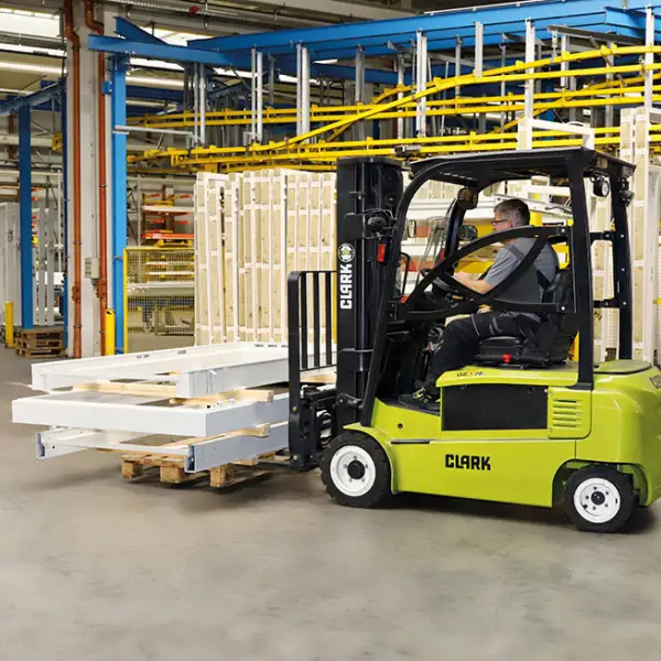 The compact Clark GEX20s electric forklift truck with a load capacity of 2 to