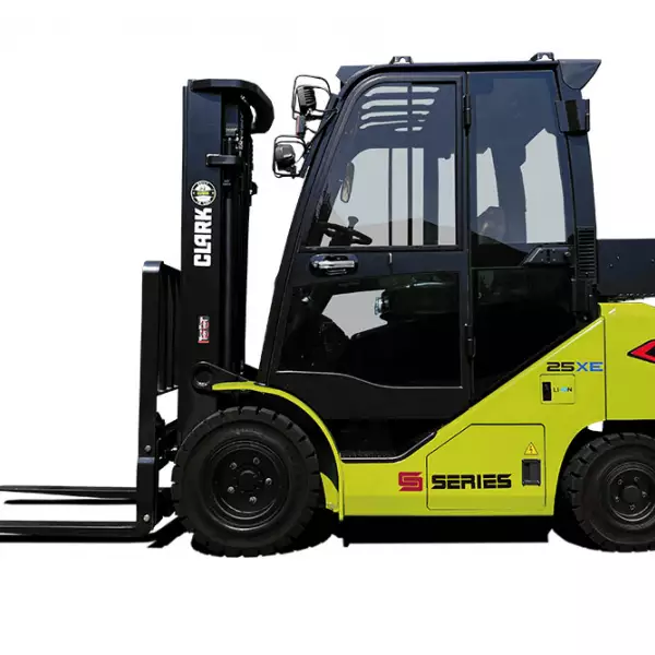CLARK Electric Crossover Forklift S25XE / S30XE / S35XE 2500 - 3500 kg
