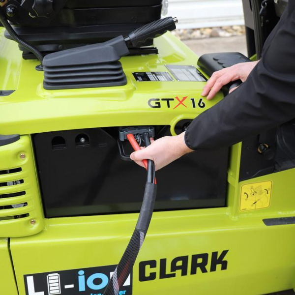 CLARK Electric Forklift GTX16 / GTX18 / GTX20s 1600 - 2000 kg